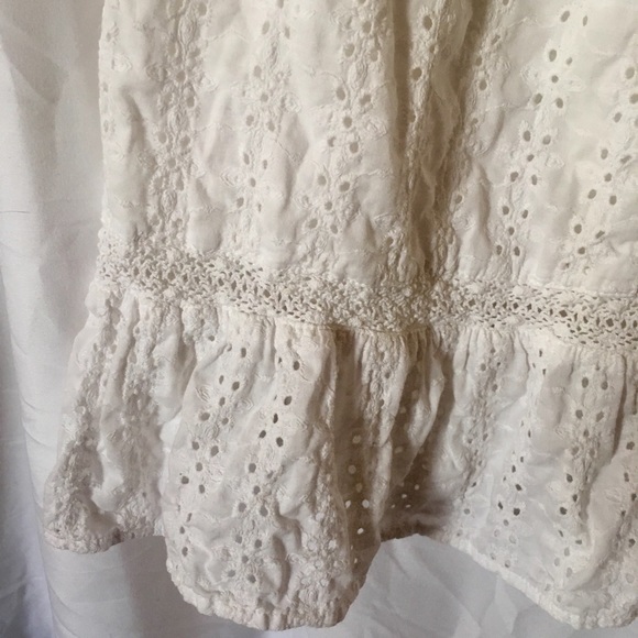 Super Cute White Lace Summer Dress - Picture 3 of 8